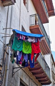 laundry-1199290_960_720