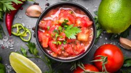 Simple 5 Step Homemade Salsa Recipe