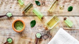 8 Amazing Uses for Tea Tree Oil
