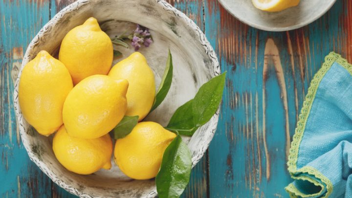 10 Amazing Uses for Lemons