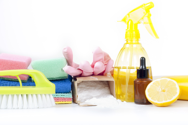 Avoid Using Harsh Chemicals with These 6 Homemade Cleaners